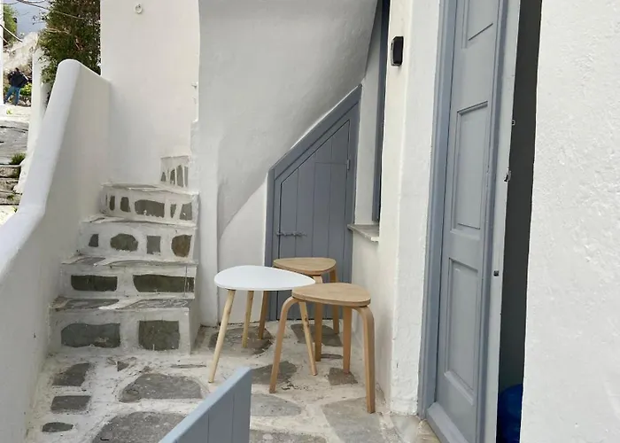 Elenita's Flat דירה